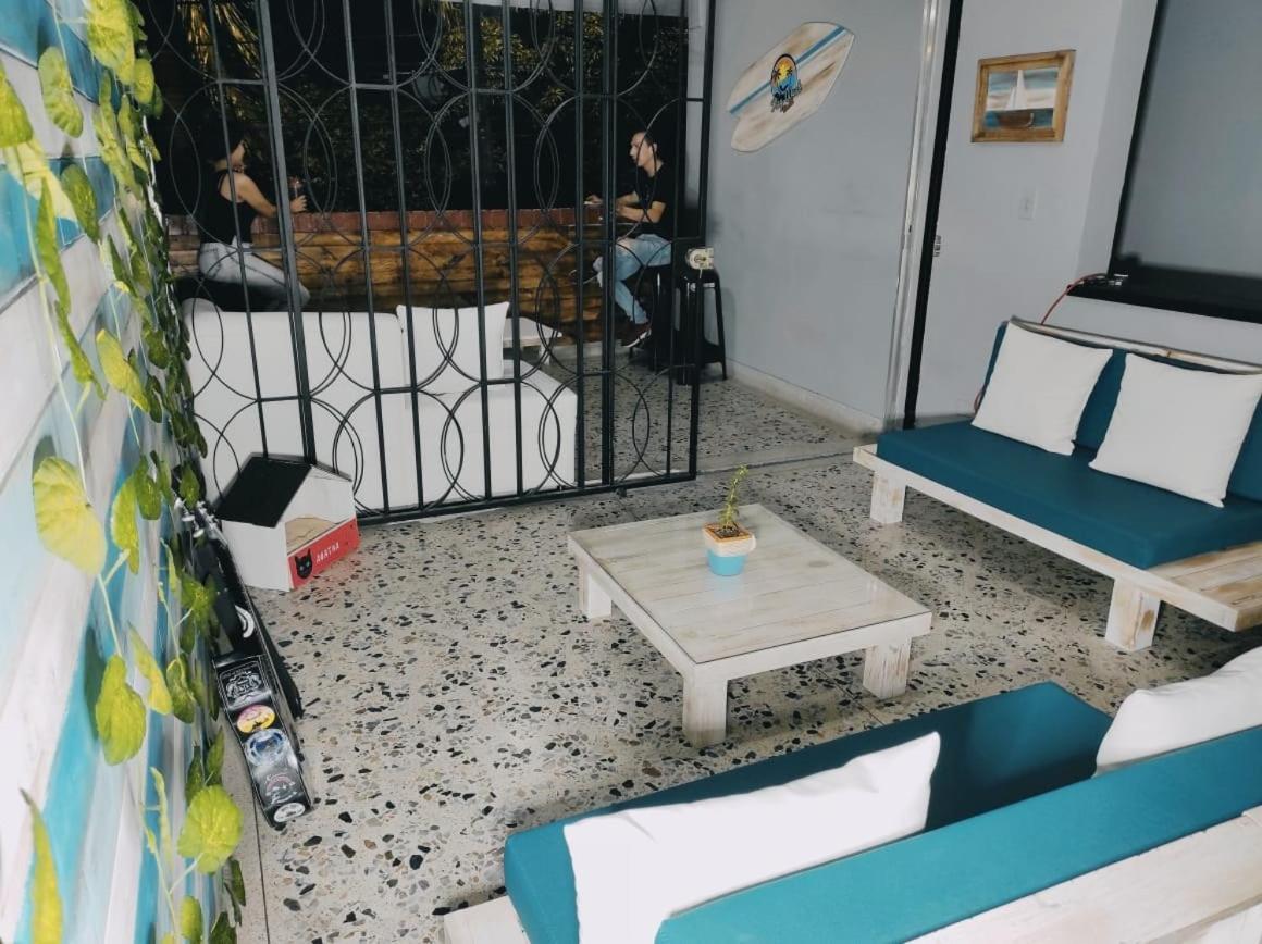 Key West Hostel Medellín Dış mekan fotoğraf