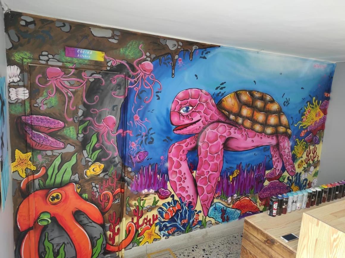 Key West Hostel Medellín Dış mekan fotoğraf