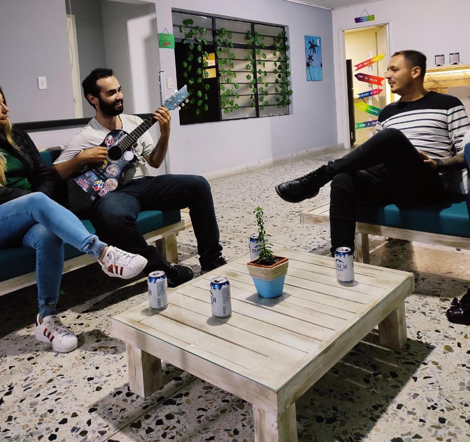 Key West Hostel Medellín Dış mekan fotoğraf