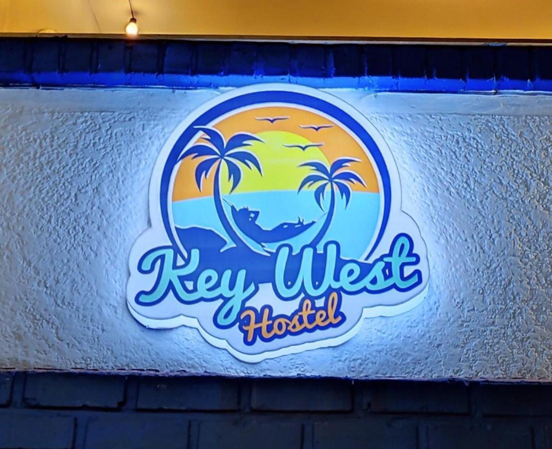 Key West Hostel Medellín Dış mekan fotoğraf